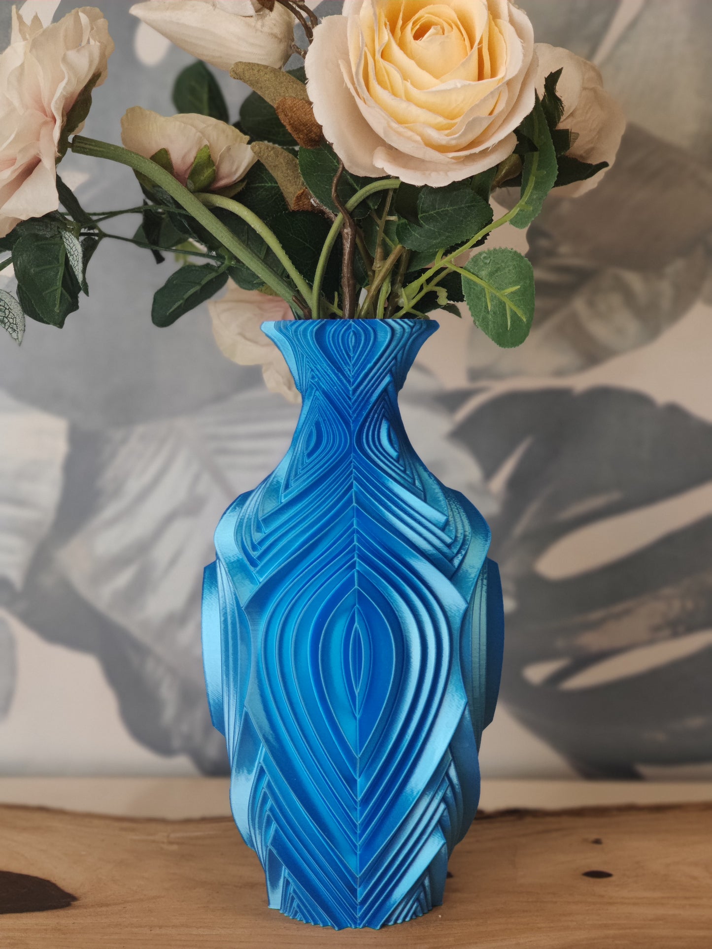 Ripple vase